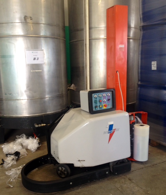 Robot Agro.JPG Robot fasciapallet usato - Industria fertilizzanti - Arielli (CH)